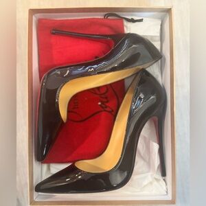 Christian Louboutin Black Patent So Kate 120mm
Size 38.5